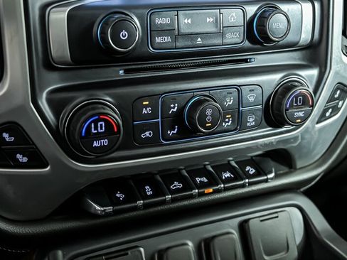 Used 2017 GMC Sierra 1500 SLT AWD/4WD image 27
