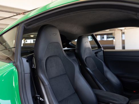 Used 2021 Porsche 718 Cayman GTS RWD image 56