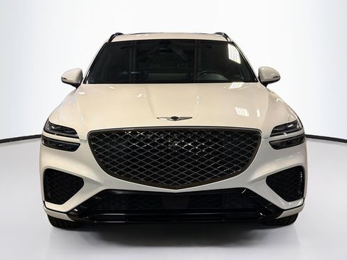 Used 2023 Genesis GV70 2.5T w/ Sport Prestige Package image 2