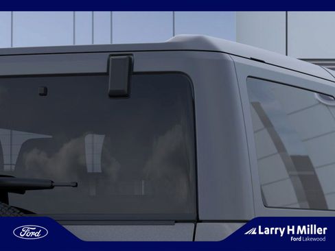 New 2025 Ford Bronco 2-Door image 25