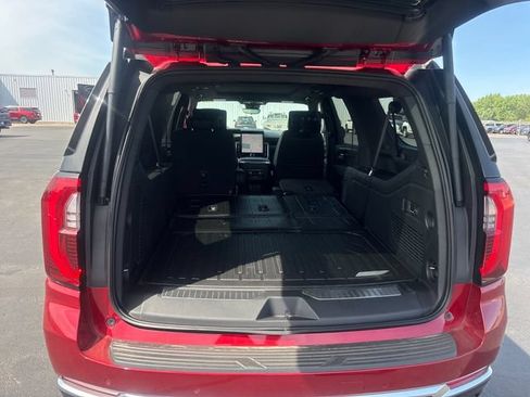 New 2026 GMC Yukon XL Denali w/ Denali Reserve Package AWD/4WD image 26