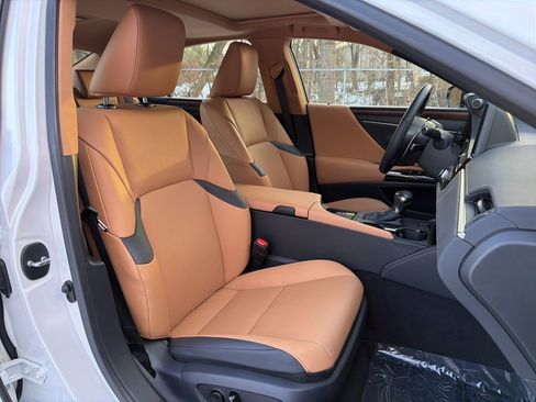 Used 2023 Lexus ES 350 w/ Premium Package image 9