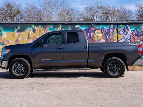 Used 2014 Toyota Tundra SR5 image 3