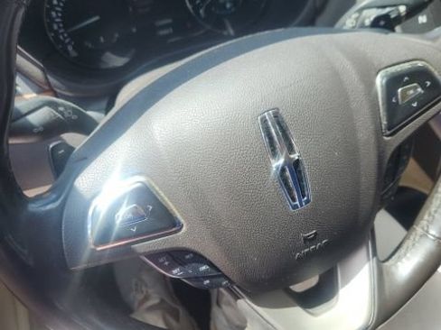 Used 2015 Lincoln MKC FWD w/ Equipment Group 102A Reserve image 12