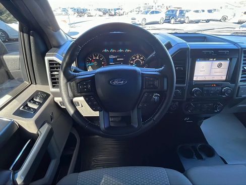 Used 2017 Ford F150 XLT w/ Equipment Group 302A Luxury image 15