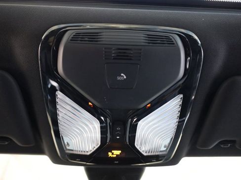 Used 2019 BMW 330i Sedan w/ Convenience Package image 31