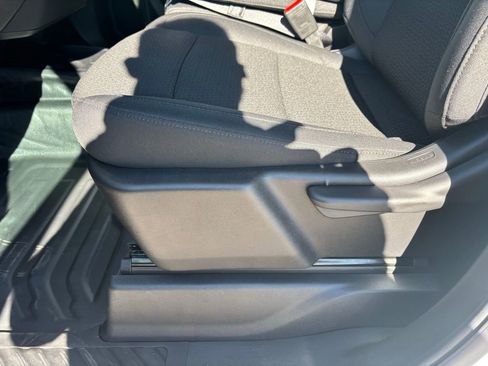 New 2026 GMC Sierra 2500 Pro w/ Convenience Package image 18