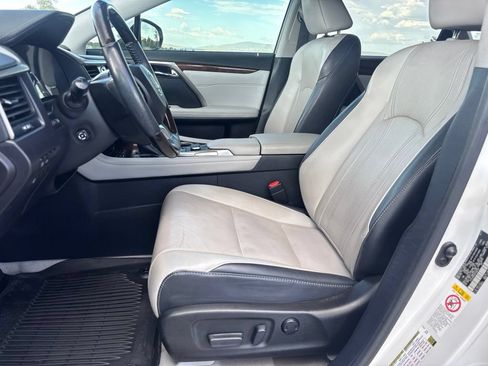 Used 2017 Lexus RX 350 FWD w/ Premium Package image 11