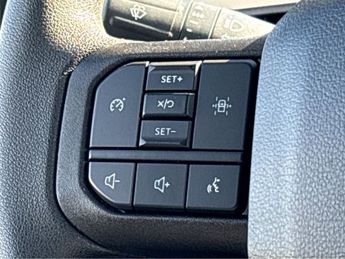 Used 2023 Ford F150 XLT image 15