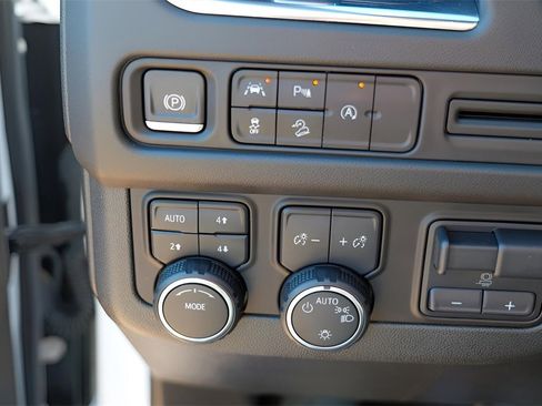 Certified 2024 Chevrolet Tahoe Premier w/ Max Trailering Package image 18