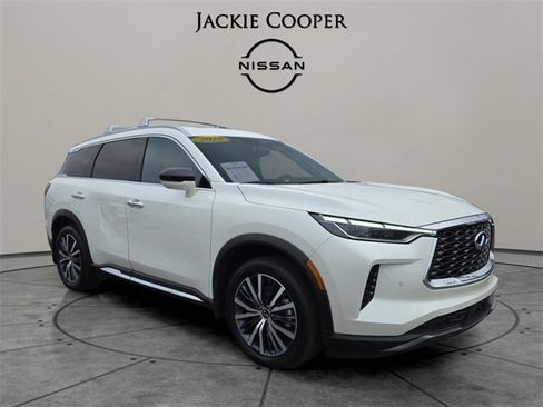 Used 2025 INFINITI QX60 Sensory image 7