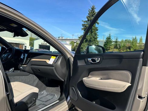 New 2026 Volvo XC60 B5 Plus w/ Protection Package Premier image 11