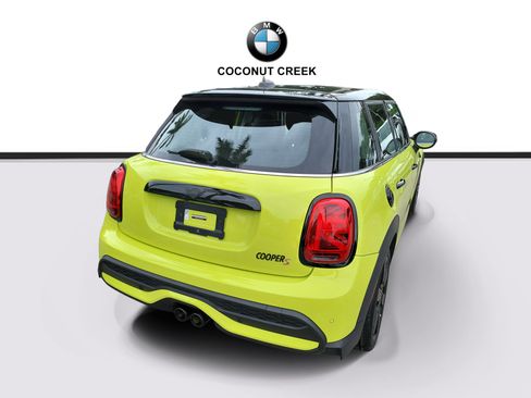 Certified 2023 MINI Cooper S FWD image 4