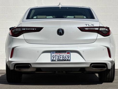 Certified 2025 Acura TLX w/ Technology Package image 9