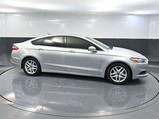 Used 2013 Ford Fusion SE video 3