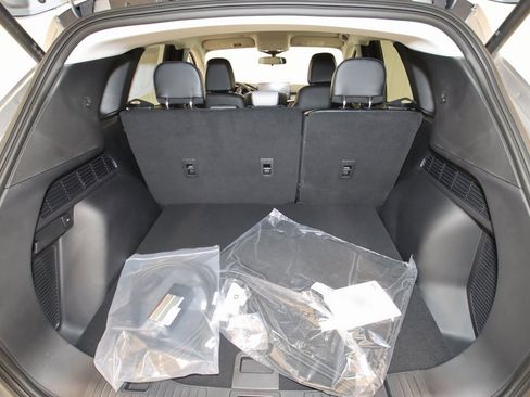 Certified 2024 Ford Escape SE image 26