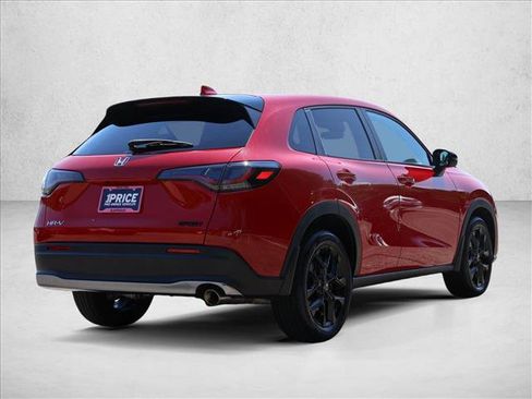 Used 2024 Honda HR-V Sport image 5