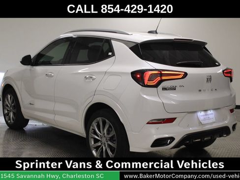 Used 2025 Buick Encore GX Avenir w/ Avenir Convenience Package FWD image 3