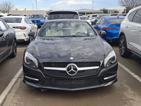 Used 2016 Mercedes-Benz SL 550 image 2