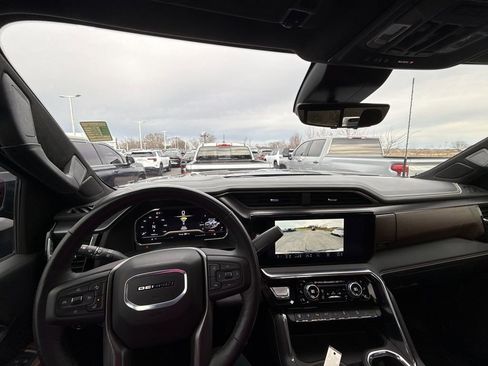 Certified 2025 GMC Sierra 2500 Denali Ultimate w/ Max Trailering Package image 27