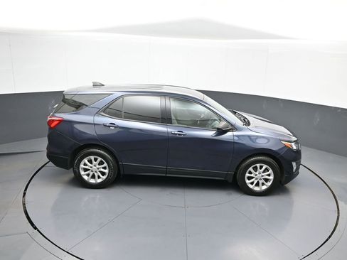 Used 2019 Chevrolet Equinox LS FWD image 35