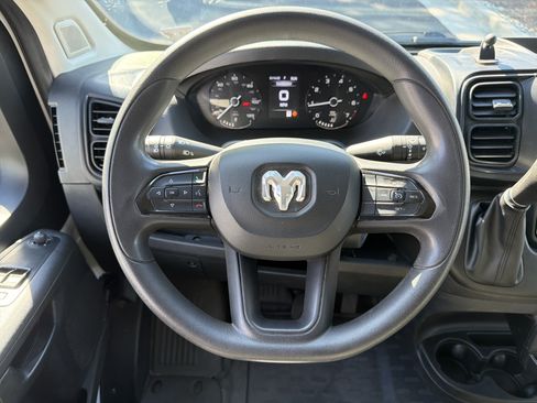 Used 2023 RAM ProMaster 2500 FWD image 18