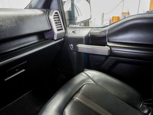 Used 2019 Ford F150 Platinum image 33