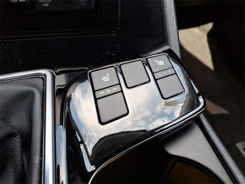 Used 2023 Kia Sportage EX image 10