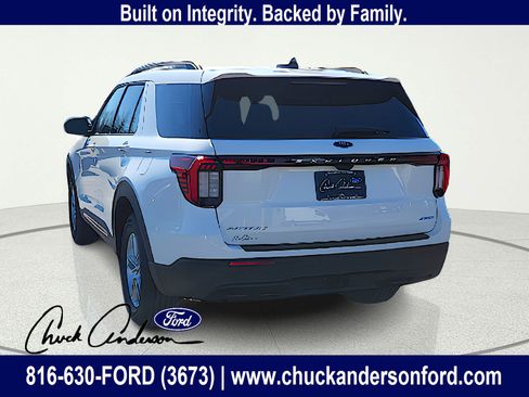 New 2026 Ford Explorer Active AWD/4WD image 6
