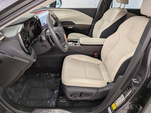 Used 2025 Lexus RX 350 w/ Convenience Package AWD/4WD image 14