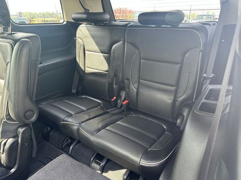 Used 2017 GMC Acadia Denali w/ Technology Package image 15