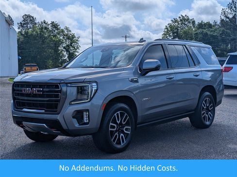 Used 2023 GMC Yukon AT4 w/ Technology Package AWD/4WD image 1