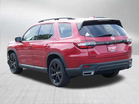 Used 2025 Honda Pilot Black Edition image 5
