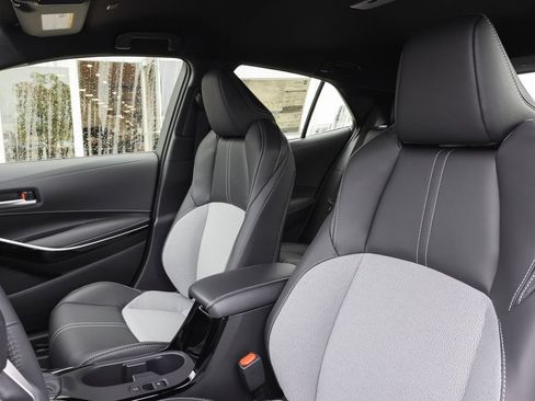 New 2026 Toyota Corolla XSE FWD image 9