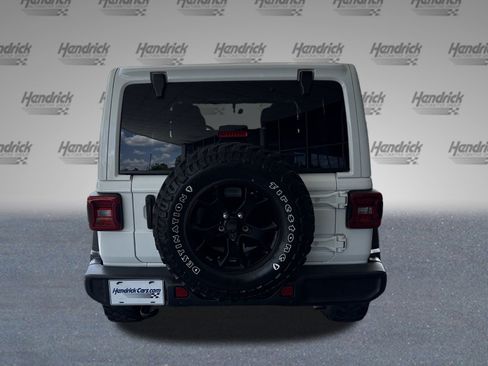 Used 2022 Jeep Wrangler Unlimited Sport AWD/4WD image 8