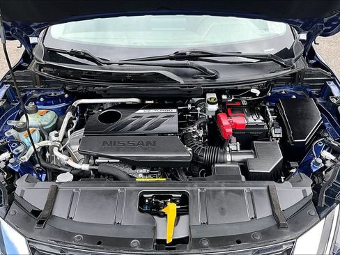 Used 2023 Nissan Rogue S FWD image 9
