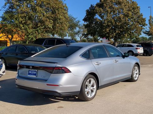 Used 2024 Honda Accord Sport image 3