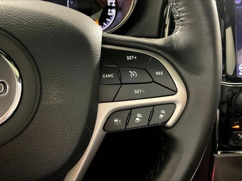 Used 2019 Jeep Grand Cherokee High Altitude AWD/4WD image 13
