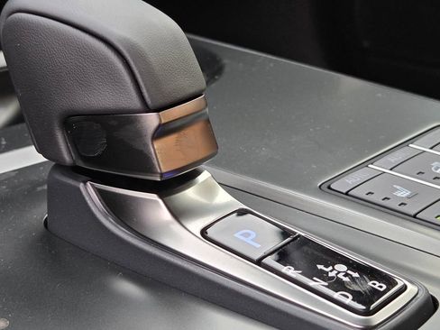 New 2026 Lexus UX 300h AWD image 37