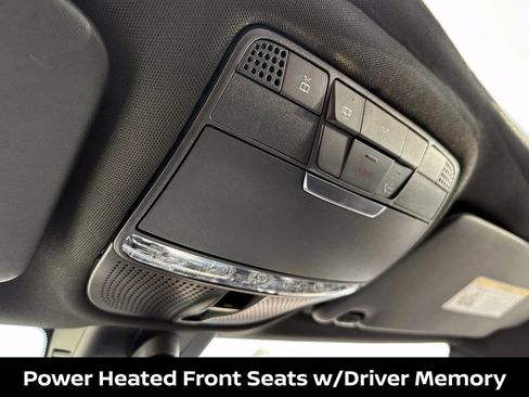 Used 2021 Mercedes-Benz C 300 4MATIC Sedan image 34