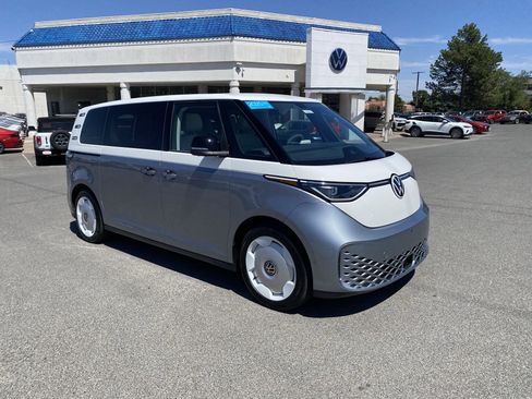 Certified 2025 Volkswagen ID. Buzz 1st Edition RWD image 2