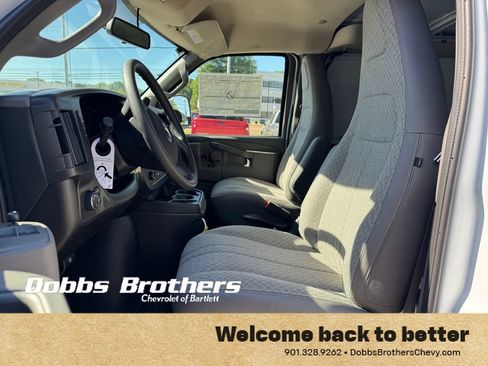 New 2026 Chevrolet Express 2500 w/ Driver Convenience Package RWD image 12