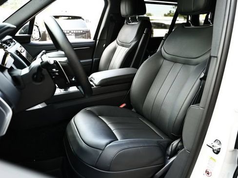 New 2026 Land Rover Range Rover Long Wheelbase SE AWD/4WD image 22