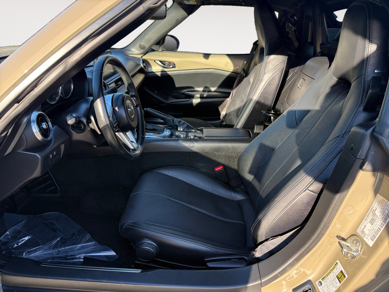 Used 2023 MAZDA MX-5 Miata Grand Touring RWD image 10