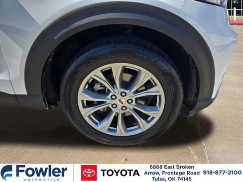 Used 2021 Ford Explorer Limited AWD/4WD image 29