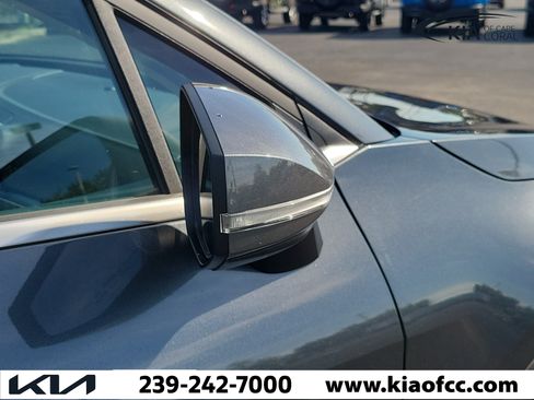 Certified 2024 Kia Sportage EX FWD image 8