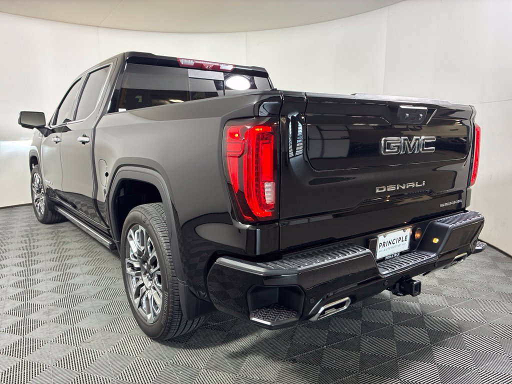 Used 2025 GMC Sierra 1500 Denali Ultimate AWD/4WD image 7