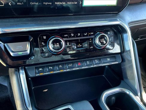 Used 2024 GMC Sierra 1500 Denali Ultimate image 31