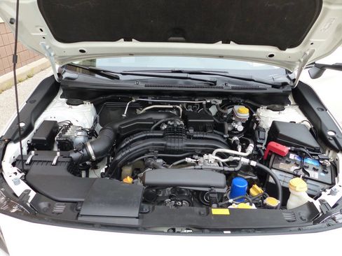 Used 2019 Subaru Crosstrek 2.0i Limited w/ Popular Package #4 image 16