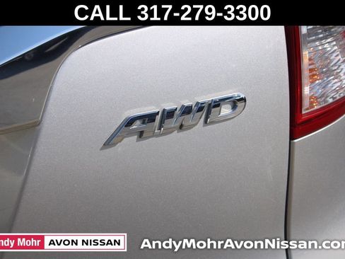 Used 2015 Honda CR-V LX image 9